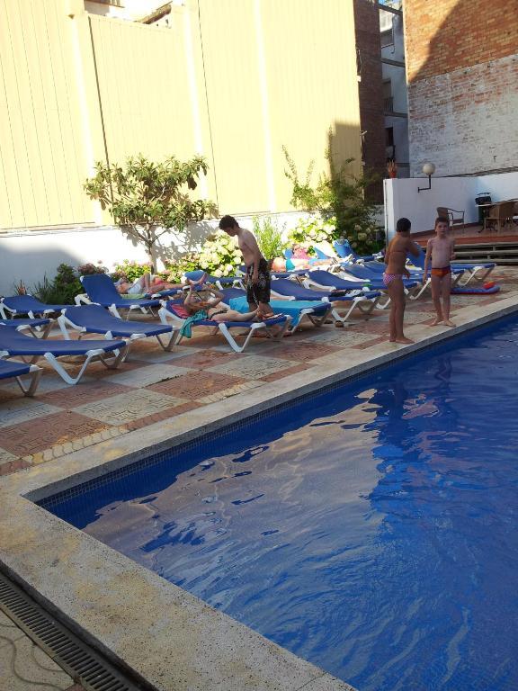 Hotel Castella Lloret de Mar Luaran gambar